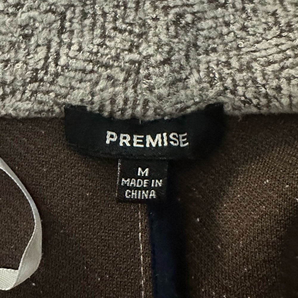 Sweater - Picture 3 of 3